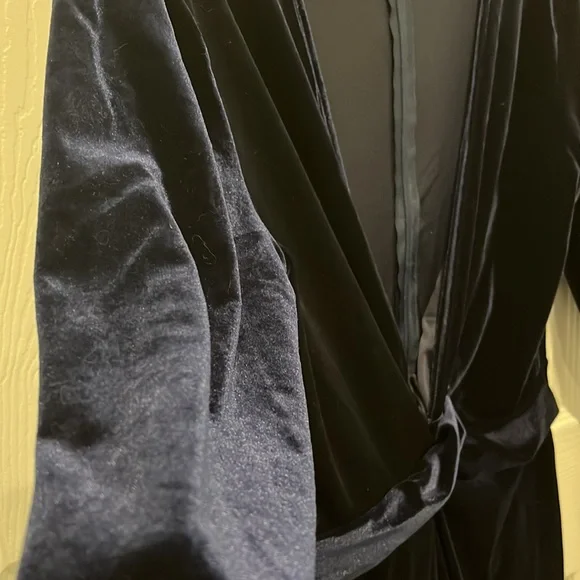 NWOT Royal blue velvet jumpsuit with deep v neckline - Picture 7 of 10